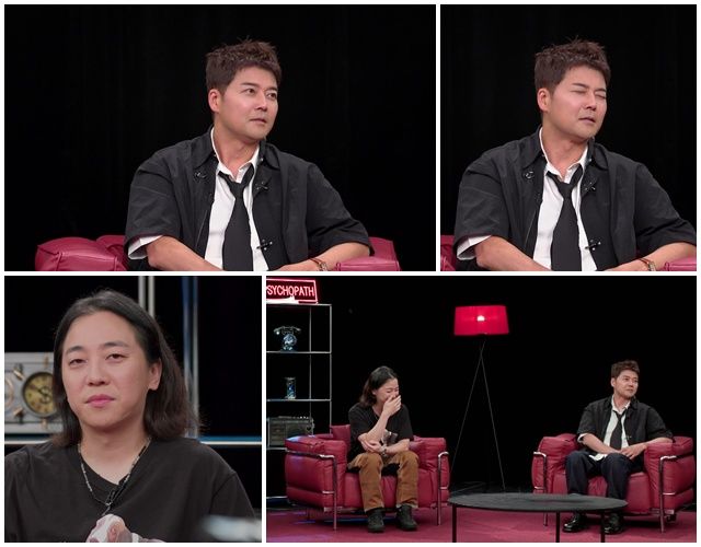'50세' 전현무, 아직도 母 잔소리 듣는다…"폭염에도 양말 신으라고"