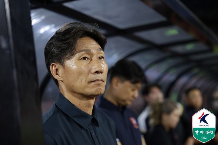 [서울=뉴시스] 프로축구 K리그1 부천FC1995 이영민 감독. (사진=한국프로축구연맹 제공) photo@newsis.com *재판매 및 DB 금지
