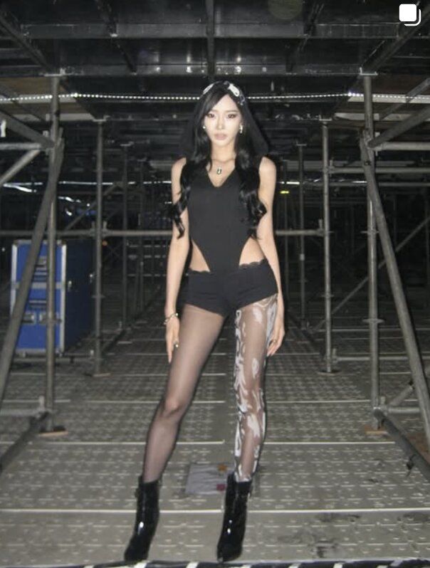 [서울=뉴시스] 최근 에스파의 지젤은 SNS에 무대 뒤에서 찍은 비하인드 사진을 여러 장 공개했다. (사진 : 지젤 SNS 캡처)&nbsp; *재판매 및 DB 금지