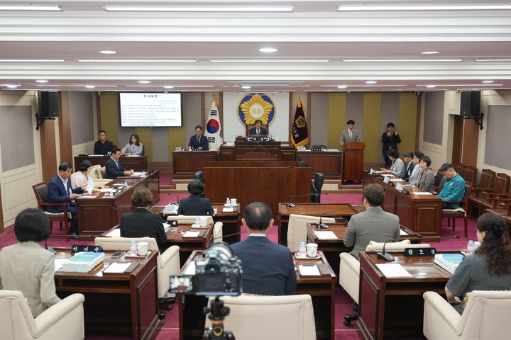 [포천=뉴시스]제195회 임시회 개회. (사진=포천시의회 제공) 2026.08.18 photo@newsis.com *재판매 및 DB 금지