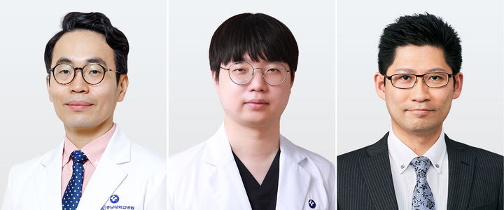 [대전=뉴시스] 충남대병원 호흡기알레르기내과 박동일(왼쪽)·김덕기 교수와 일본 국립암센터 마쓰모토 유지 교수.(사진=충남대학교병원 제공) 2026.08.18. photo@newsis.com *재판매 및 DB 금지
