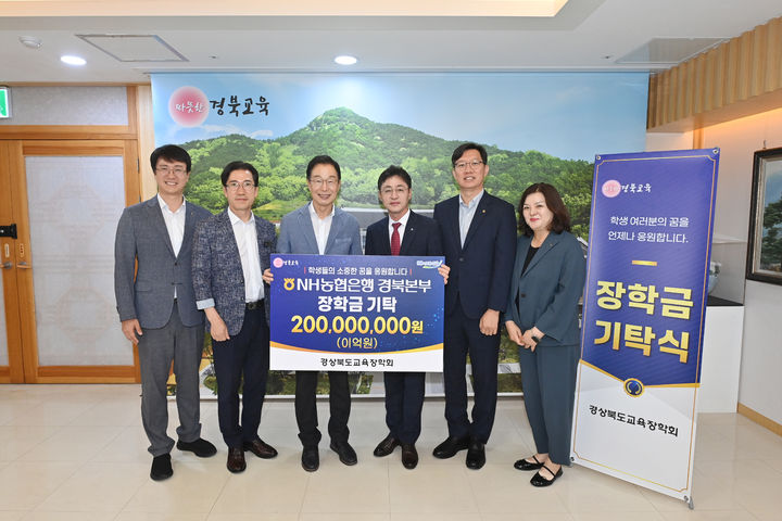  *재판매 및 DB 금지