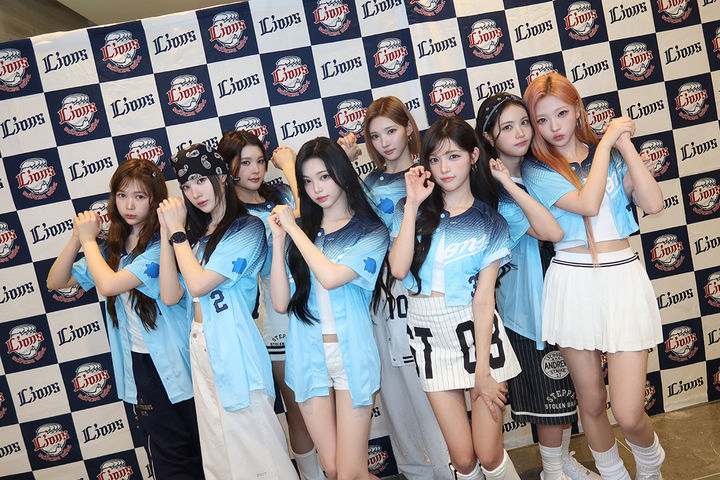 [서울=뉴시스] 하츠투하츠 일본 프로야구 스페셜 경기. (사진 = 모어비전 제공) 2026.08.19. photo@newsis.com *재판매 및 DB 금지