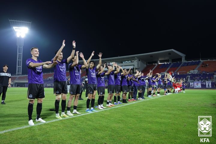 [서울=뉴시스] 프로축구 K리그1 FC안양 선수단. (사진=대한축구협회 제공) 2026.08.19. photo@newsis.com *재판매 및 DB 금지
