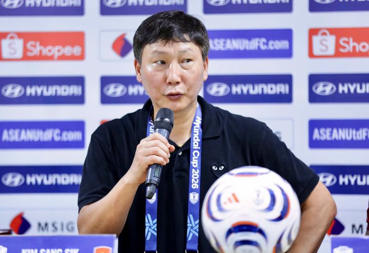 [서울=뉴시스]김상식 베트남 축구대표팀 감독. (사진=베트남축구협회 소셜미디어 캡처) 2026.08.20. photo@newsis.com *재판매 및 DB 금지