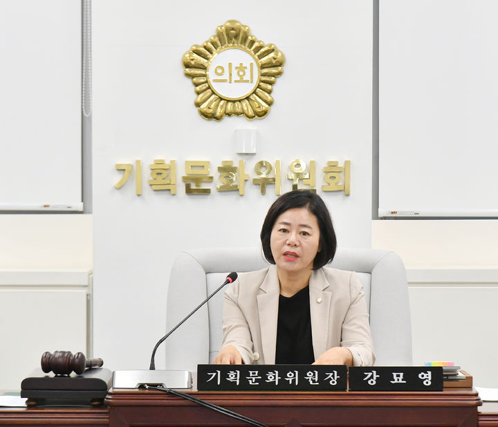 [진주=뉴시스]진주시의회 강묘영 의원.(사진=뉴시스 DB).photo@newsis.com *재판매 및 DB 금지