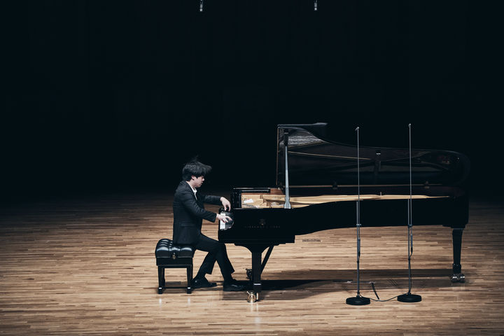 [서울=뉴시스] 지난 19일 서울 서초구 예술의전당에서 피아니스트 케빈 첸의 국내 첫 리사이틀이 열렸다. (사진=예술의전당 제공) 2026.08.20. photo@newsis.com *재판매 및 DB 금지