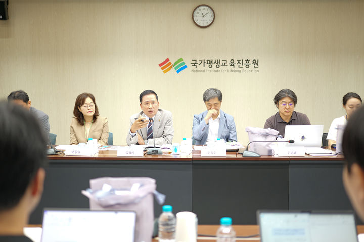 [서울=뉴시스] 성인문해교육 지원사업 20주년을 맞아 국가평생교육진흥원(국평원)이 이달 27~28일 '제1회 대한민국 문해교육 정책전시회'를 연다. (사진=국가평생교육진흥원 제공) 2026.08.20. photo@newsis.com *재판매 및 DB 금지