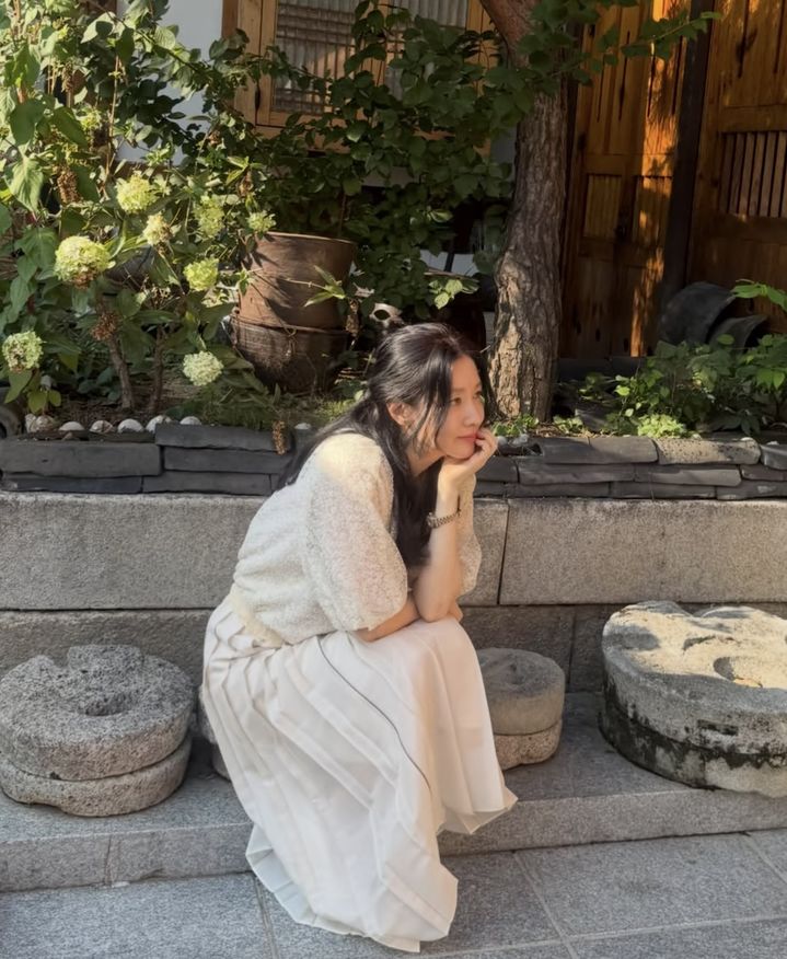 [서울=뉴시스](사진=이영애 인스타그램 캡처)2026.08.20.