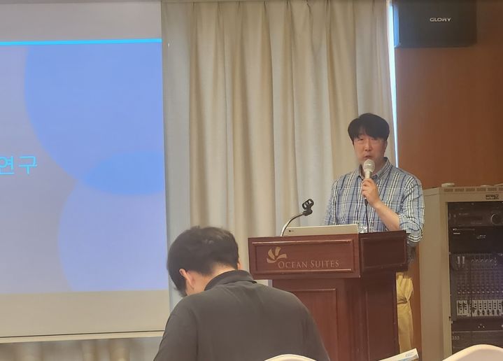 [대전=뉴시스] 한국폴리텍대학 대전캠퍼스가 최근 열린 2026년 한국디지털콘텐츠학회 하계종합학술대회에서 우수논문상 1편과 대학생 논문경진대회 동상 2편을 수상했다.(사진=한국폴리텍대학 대전캠퍼스 제공) 2026.08.20. photo@newsis.com *재판매 및 DB 금지