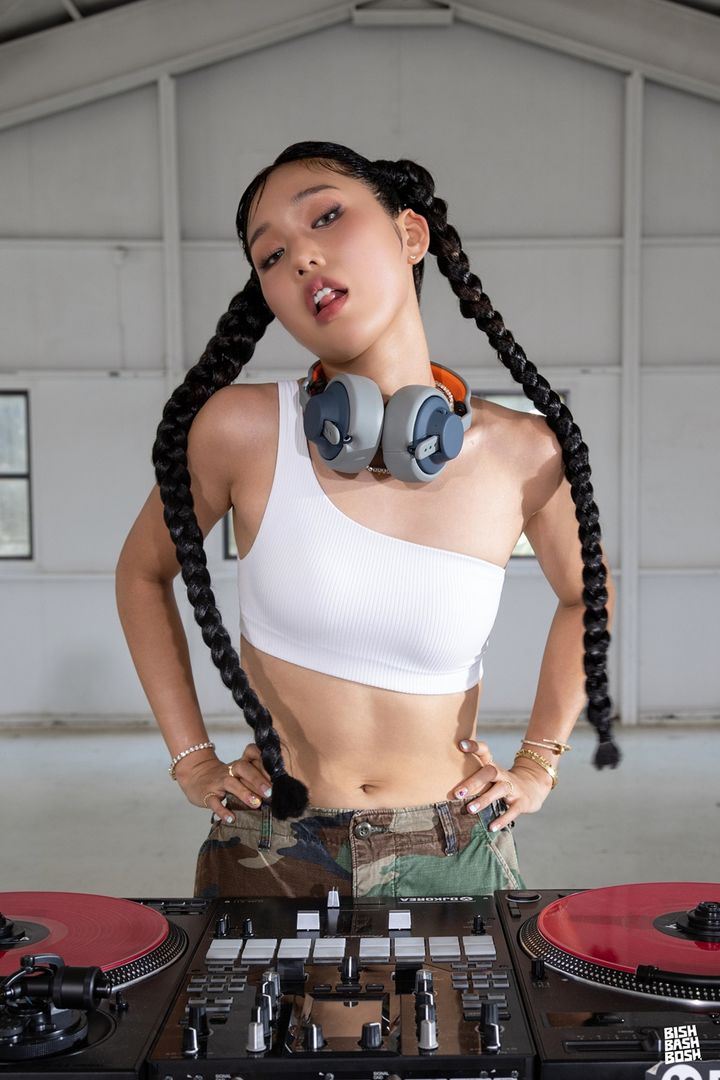 [서울=뉴시스] 오마이걸 미미. (사진 = 알비더블유(RBW), DSP미디어 제공) 2026.08.20. photo@newsis.com *재판매 및 DB 금지