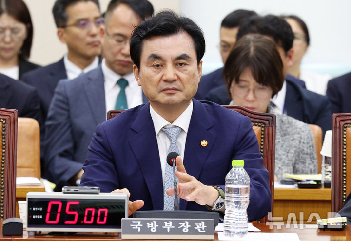 안규백 "북, 80~120개 핵무기 보유…미, 비핵화 포기 안 해"