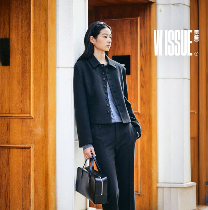 [서울=뉴시스] W컨셉 그로브 10주년 26FW 컬렉션 선발매. (사진=W컨셉 제공) *재판매 및 DB 금지