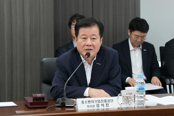 [서울=뉴시스] 중소벤처기업진흥공단(중진공)은 21일 서울 목동 사옥에서 제2차 ESG 경영위원회를 개최했다고 밝혔다. (사진=중진공 제공) 2026.8.21. photo@newsis.com *재판매 및 DB 금지
