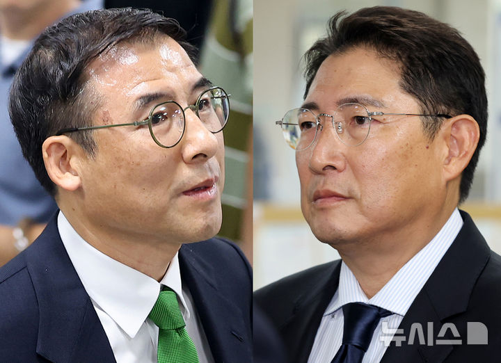 [서울=뉴시스] 조성우 기자 = 조현문(왼쪽) 전 효성 부사장 '강요미수' 혐의와 관련 공판이 열린 21일 서울 서초구 서울중앙지방법원에서 조현준(오른쪽) 효성그룹 회장이 공판에 증인 출석하고 있다. 2026.08.21. xconfind@newsis.com