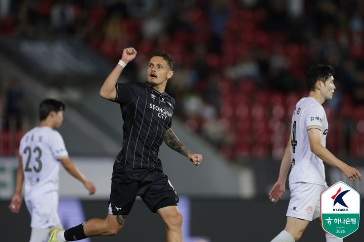 [서울=뉴시스] 프로축구 K리그2 성남FC의 안젤로티. (사진=한국프로축구연맹 제공) photo@newsis.com *재판매 및 DB 금지