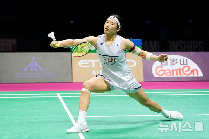 [뉴델리=AP/뉴시스] 안세영, 2026 세계배드민턴연맹(BWF) 세계선수권대회 여자 단식 우승. 2026.08.23.