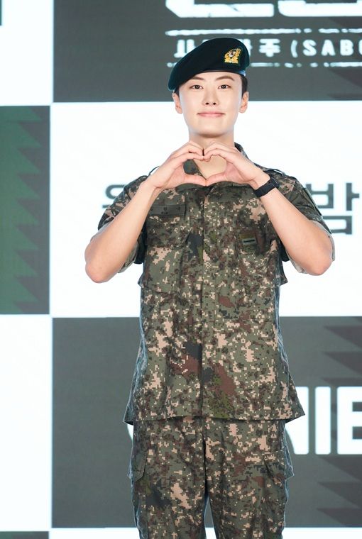 [서울=뉴시스] 배우 이원정이 24일 서울 구로구 더세인트에서 열린 ENA 월화드라마 '신병4: 사보타주' 제작발표회에서 포즈를 취하고 있다. (사진=ENA 제공) 2026.08.24. photo@newsis.com *재판매 및 DB 금지