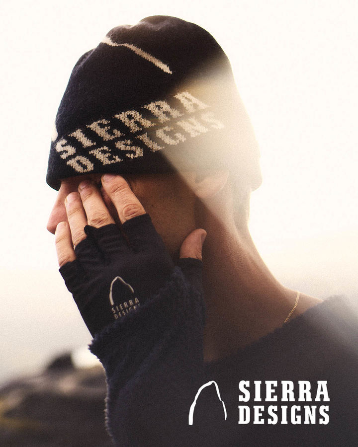 하이라이트브랜즈가 전개하는 미국 마운틴 아웃도어 브랜드 시에라디자인(SIERRA DESIGNS)이 중국을 대표하는 스포츠 리테일 기업 '탑스포츠(Topsports)'와 전략적 제휴 협약을 맺고 중국 시장 공략을 본격화한다. *재판매 및 DB 금지