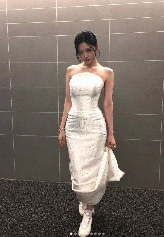 [서울=뉴시스] 안유진 (사진= 안유진 SNS 캡처 ) 2026.08.25. photo@newsis.com *재판매 및 DB 금지