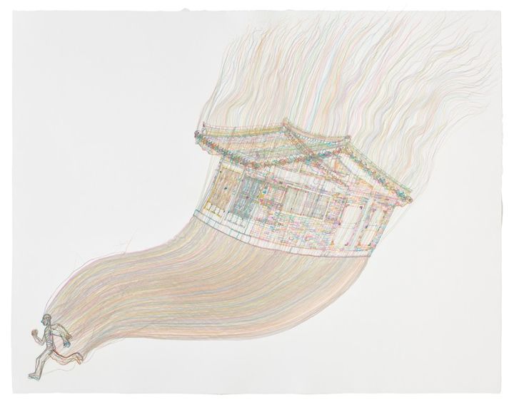〈쫓아오는 집〉, 2019, STPI 수제 종이에 실, 131.5 × 167 cm, 작가, STPI, 리만머핀, 빅토리아 미로 제공. 서도호 *재판매 및 DB 금지
