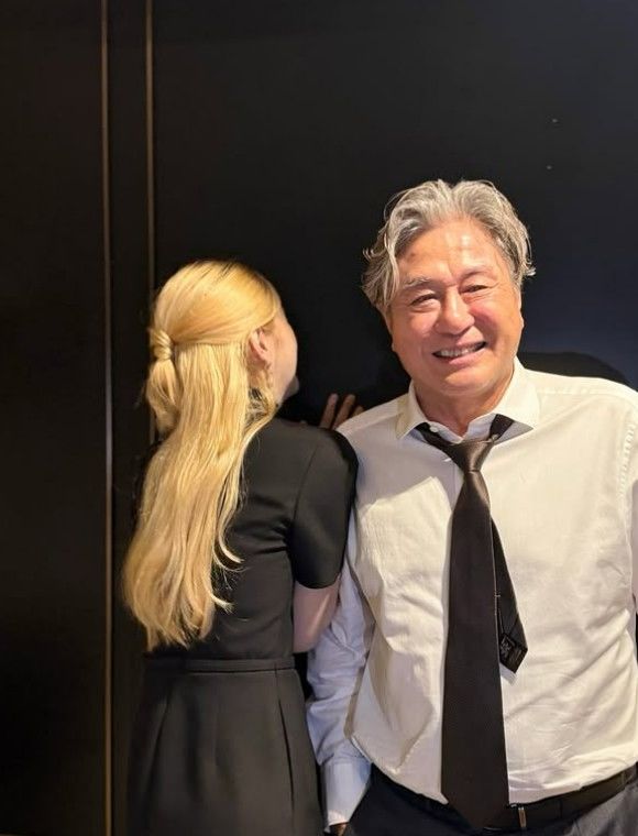 [서울=뉴시스] 한소희와 최민식 (사진= 한소희 SNS 캡처 ) 2026.08.26. photo@newsis.com *재판매 및 DB 금지