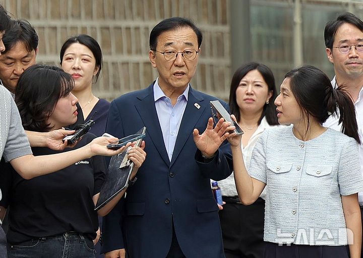 김윤덕 장관 "용산 제외해도 7.3만 가구 가능"