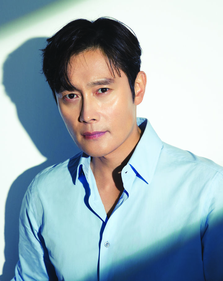 다시 만난 이병헌·황동혁…새 영화 '케이오 클럽' 합류