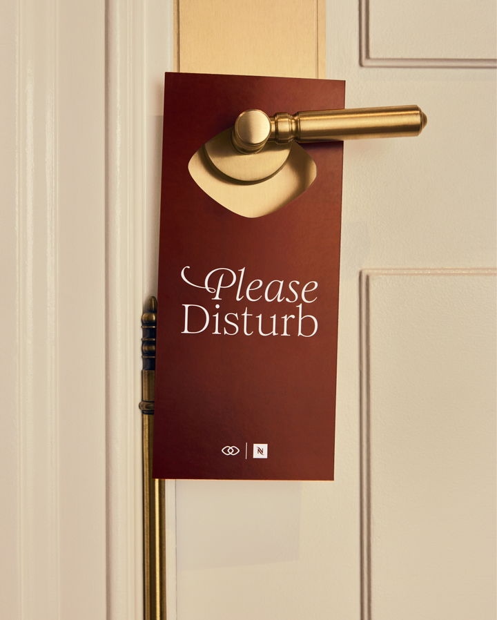 [서울=뉴시스] 네스프레소와 소피텔이 함께 선보이는 'Please Disturb' 캠페인 (사진=네스프레소 제공) *재판매 및 DB 금지