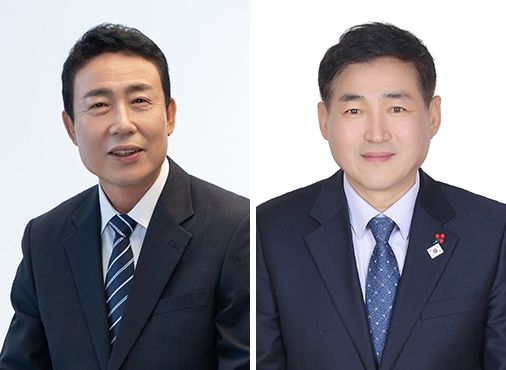 청주시의회 예산결산특별위원회 위원장으로 선출된 남일현(왼쪽) 의원과 윤리특별위원회 위원장에 선출된 김진석 의원. (사진=청주시의회 제공) *재판매 및 DB 금지