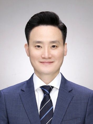 [대전=뉴시스] 조수만 '올드스쿨바버샵' 대표. (사진=건양사이버대 제공) 2026.08.27. photo@newsis.com *재판매 및 DB 금지