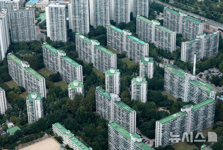 세제 개편안 발표 한달...매매 매물 10% 늘었지만 전세 6% 줄어 - 뉴스 썸네일 이미지