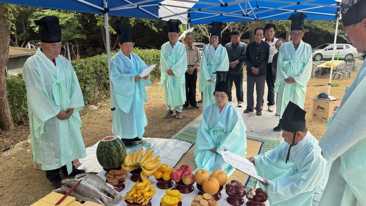 [함안=뉴시스]함안 여항지구 전투희생자 위령제.(사진=함안군 제공) 2026.08.28.photo@newsis.com *재판매 및 DB 금지