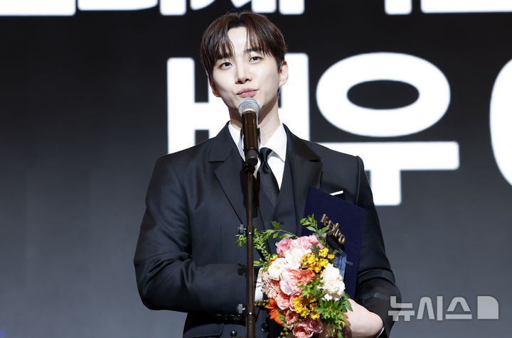 훈훈한 이준호