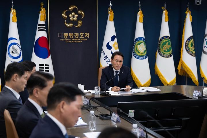대통령경호처가 지난 28일 대통령경호안전대책위원회를 열어 경호 안전 대책을 점검했다. 이번 회의는 오는 9월 서울에서 열리는 2026년 제1차 한국 중앙아시아 정상회의를 앞두고 열렸다. [사진=대통령경호처 제공] *재판매 및 DB 금지