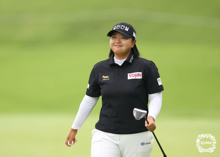 [서울=뉴시스]KLPGA 투어 신다은. (사진=KLPGA 투어 제공)