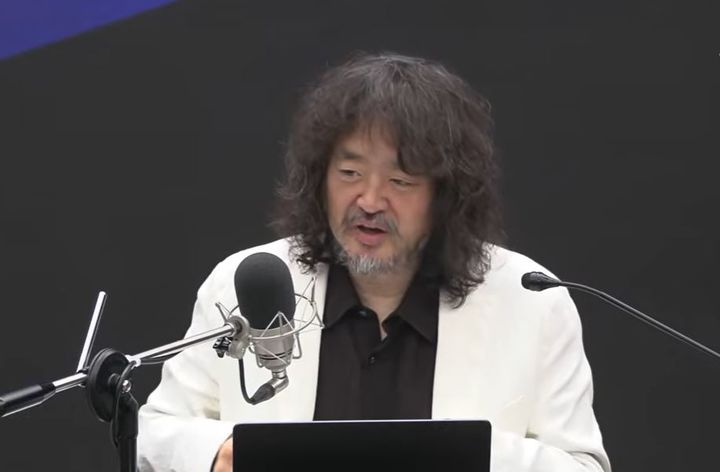 [서울=뉴시스] 더불어민주당이 오는 9월 1일 '민주당TV' 첫 방송을 시작하는 가운데 방송인 김어준씨가 "파이가 커졌으면 좋겠다"고 말했다. (사진='김어준의 겸손은힘들다 뉴스공장' 유튜브 채널 캡처)