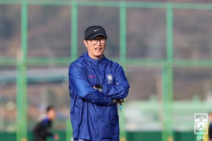 [서울=뉴시스] 한국 19세 이하(U-19) 축구 대표팀의 김정수 감독. (사진=대한축구협회 제공) *재판매 및 DB 금지