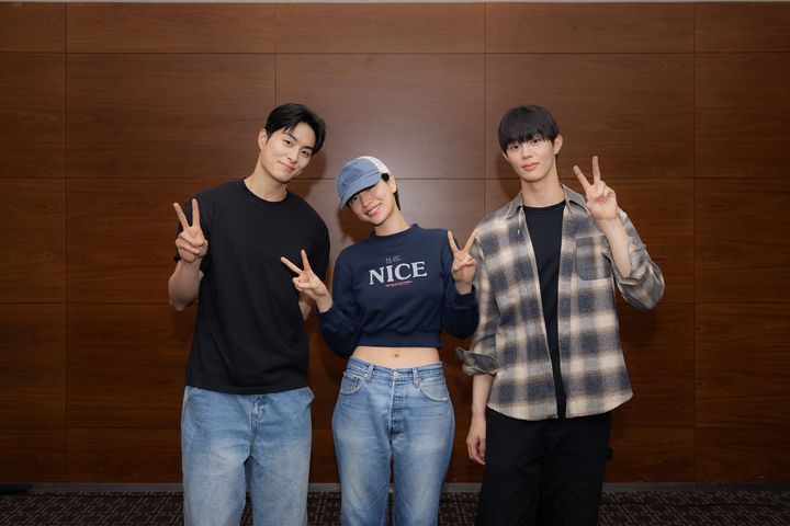 나나, 냉혈한 범죄심리학자 변신…'마데레사' 제작 확정