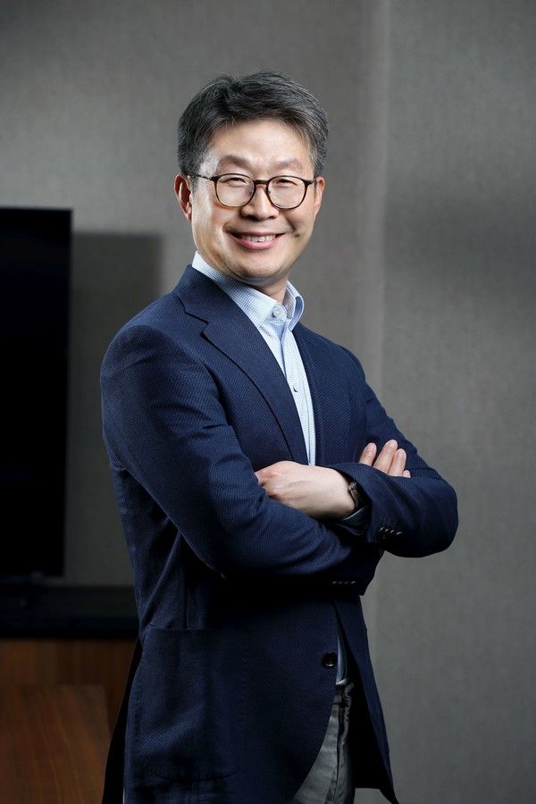 [서울=뉴시스] 최진환 크리스탈홀딩스코리아의 CEO 겸 청호그룹 총괄대표. (사진=크리스탈홀딩스코리아 제공) 2026.9.1. photo@newsis.com *재판매 및 DB 금지