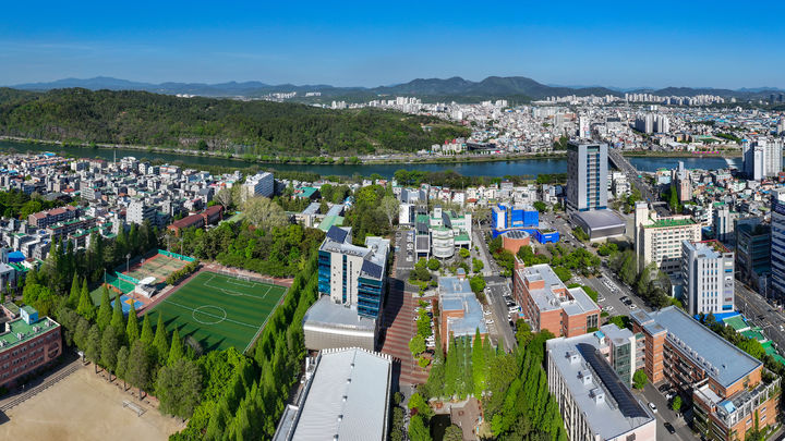 [진주=뉴시스]경상국립대학교 칠암캠퍼스 전경.(사진=경상국립대 제공).2026.09.02.photo@newsis.com *재판매 및 DB 금지