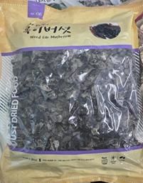 [서울=뉴시스] 식품의약품안전처는 서울 송파구 수입판매업체인 '태림에스엠'이 수입해 판매한 목이버섯에서 카벤다짐이 기준치보다 초과 검출돼 해당 제품을 판매 중단하고 회수 조치한다고 2일 밝혔다. (사진=식약처 제공) 2026.09.02. photo@newsis.com *재판매 및 DB 금지