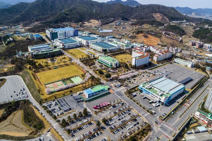 [아산=뉴시스] 삼성전자 온양사업장 전경. (사진=아산시 제공) 2026.09.03 photo@newsis.com *재판매 및 DB 금지