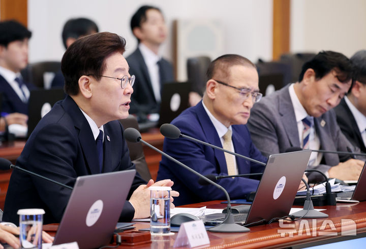 [서울=뉴시스] 조성봉 기자 = 이재명 대통령이 3일 청와대에서 열린 수석보좌관회의에서 발언하고 있다. 2026.09.03. suncho21@newsis.com