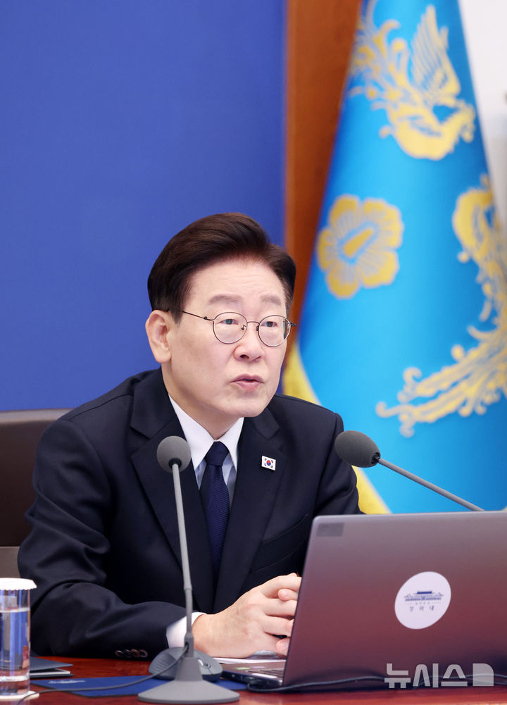 [서울=뉴시스] 조성봉 기자 = 이재명 대통령이 3일 청와대에서 열린 수석보좌관회의에서 발언하고 있다. 2026.09.03. suncho21@newsis.com