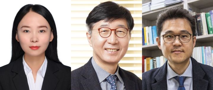 [서울=뉴시스] (왼쪽부터) 성균관대 화학공학부 장야란 박사(제1저자), 박남규 종신석좌교수, 이상욱 교수. (사진=성균관대 제공) 2026.09.04. photo@newsis.com *재판매 및 DB 금지
