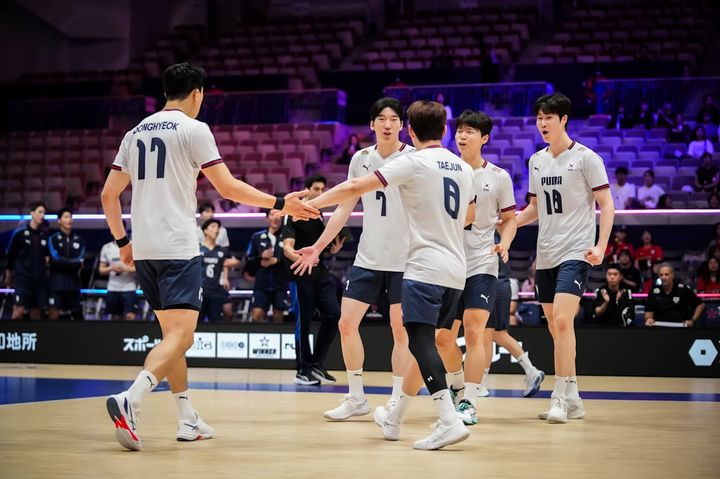 [서울=뉴시스] 2026 아시아남자배구선수권대회 조별리그 C조 1차전에서 대만을 3-1로 제압한 한국 남자 배구 대표팀. (사진=FIVB 홈페이지 캡처) 2026.09.04. *재판매 및 DB 금지