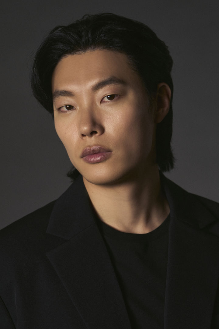 [인터뷰]류준열 "첫 1인2역, 은은하게 표현하고 싶었죠"