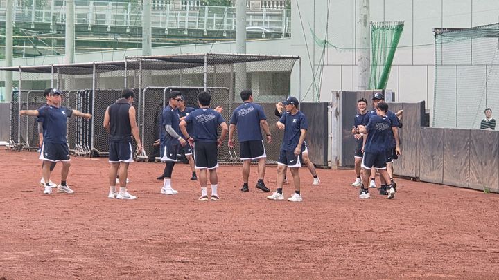 [서울=뉴시스] 제14회 아시아 청소년 야구선수권대회에 출전하는 18세 이하(U-18) 야구 대표팀. (사진 = 대한야구소프트볼협회 제공) *재판매 및 DB 금지