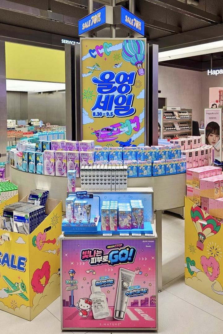 [서울=뉴시스] 9월 올영세일이 진행 중인 올리브영 매장. (사진=CJ올리브영 제공) 2026.09.06. photo@newsis.com *재판매 및 DB 금지